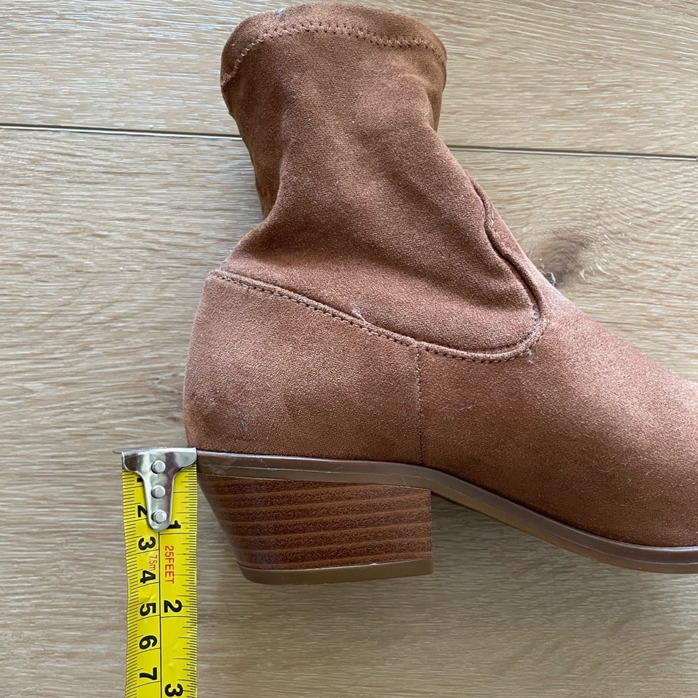 Sock Booties. Size 5. - Picture 10 of 10